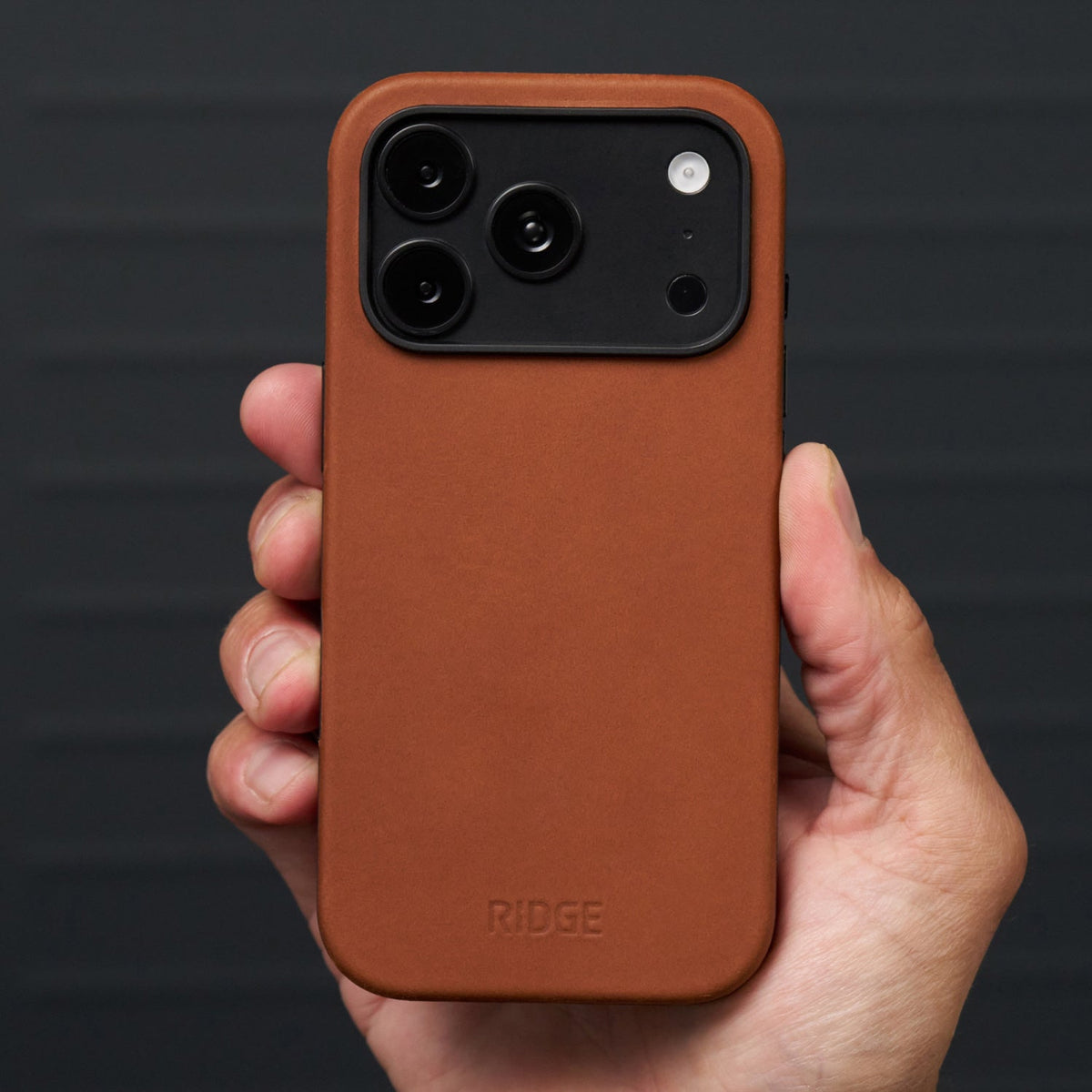 Ridge Phone Case - iPhone 18 Pro Max - Tobacco Brown Leather